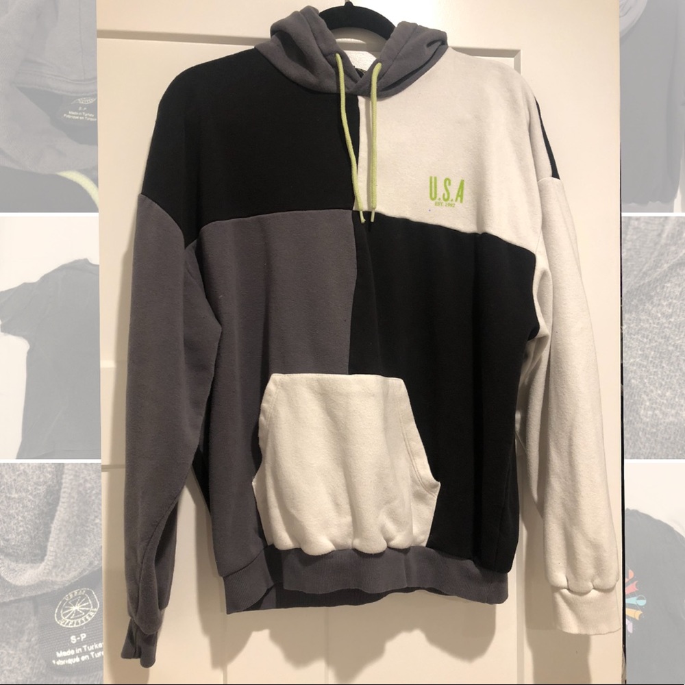 Urban Outfitters USA color blocked sweatshirt